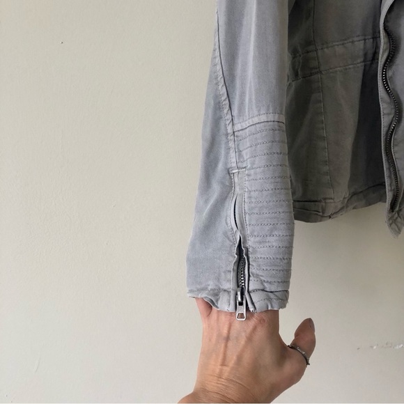 Lucky Brand Women’s Gray Lyocell Moto Jacket Size Small - Picture 3 of 10